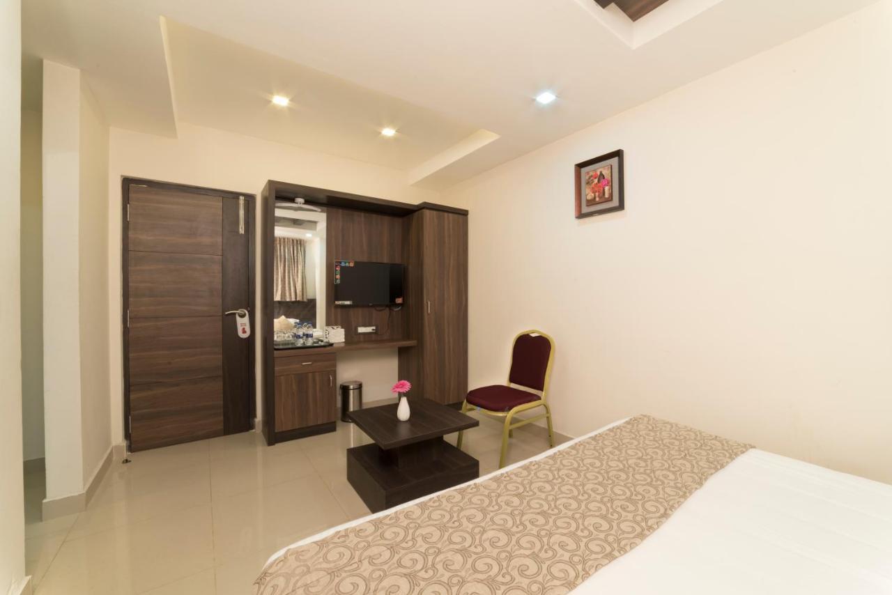 Hotel Sami V Landmarks Arantāngi Kültér fotó